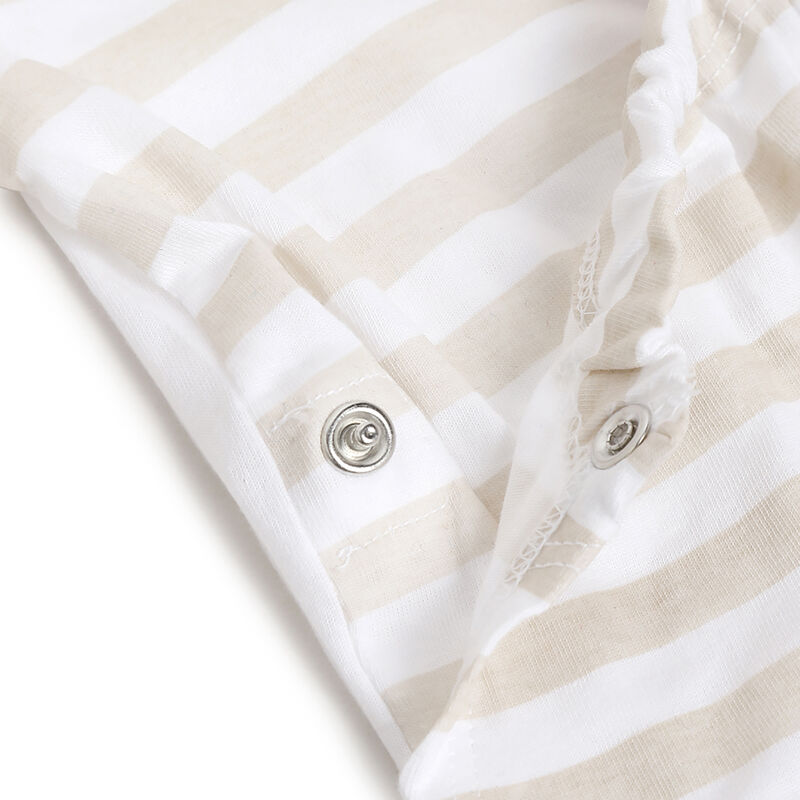 Infants White Printed Nappy Opening Babysuit image number 4